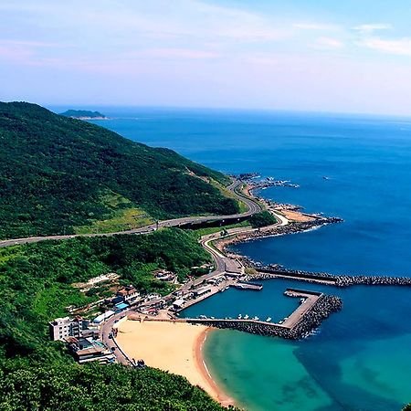 Blue Coast Spa Motel Keelung Buitenkant foto